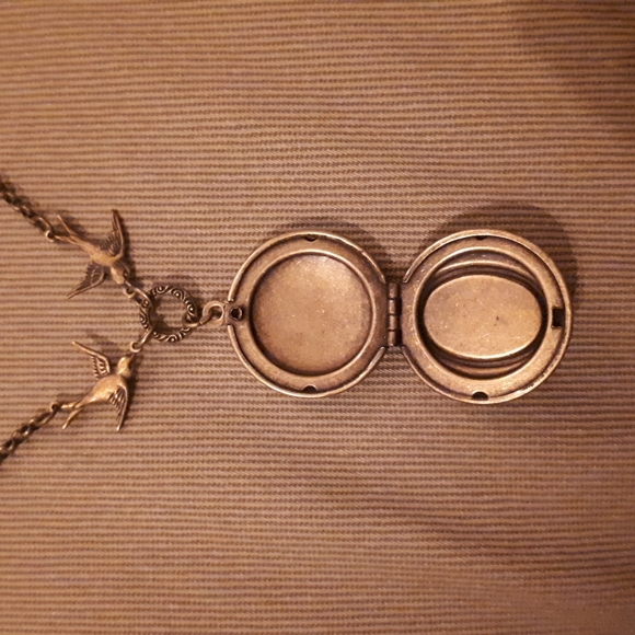 Brass watch movement locket necklace - Picture 4 of 5